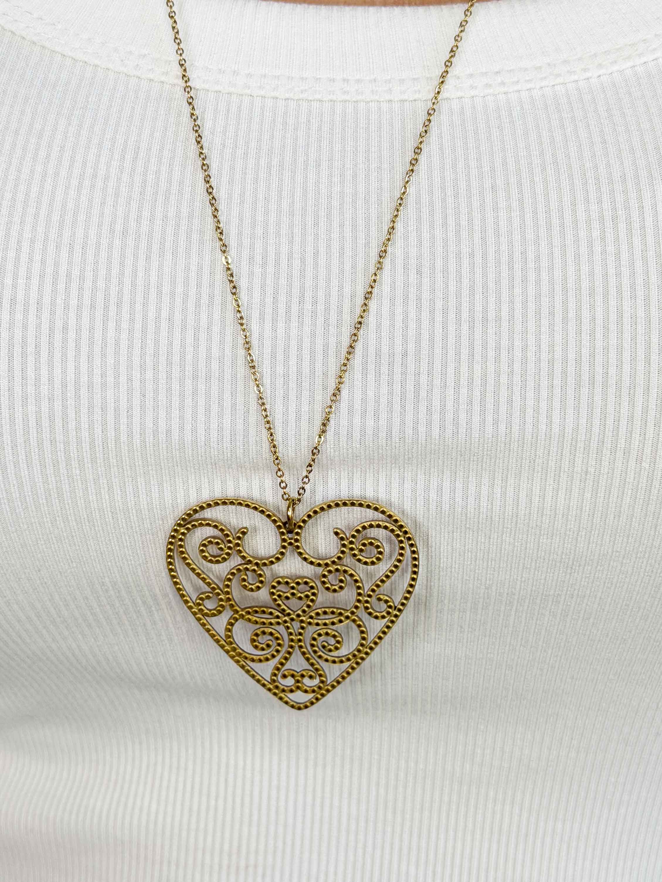 Heart - Elegant guldhalskæde med hjertevedhæng